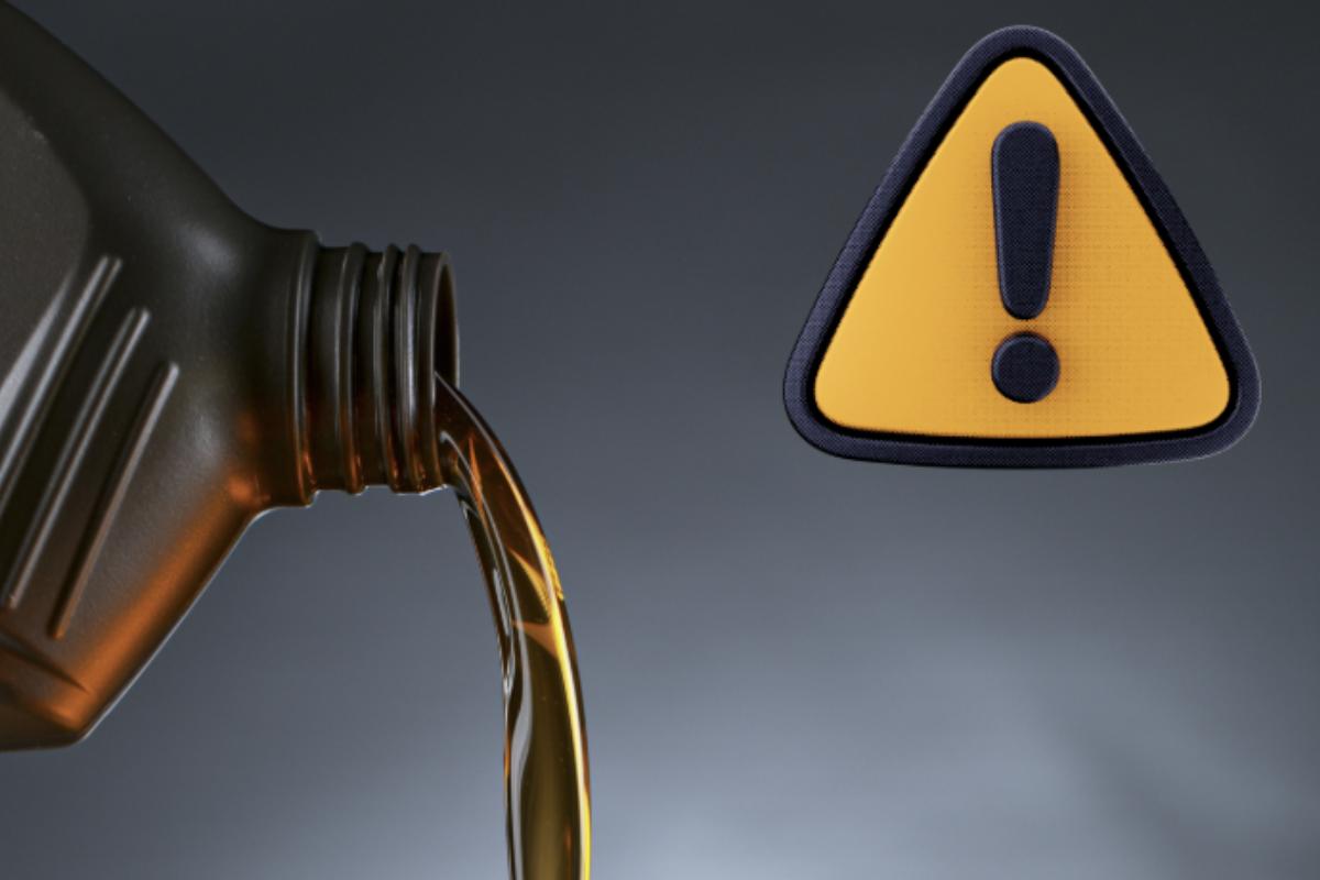 Versare l’olio di frittura nel sistema fognario genera vari problemi: l’olio può ostruire le tubature, aumentare i costi di manutenzione