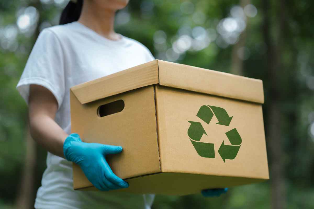 Lo scandalo della plastica green: ecco cosa c’è veramente nelle confezioni riciclate, tutti i dettagli