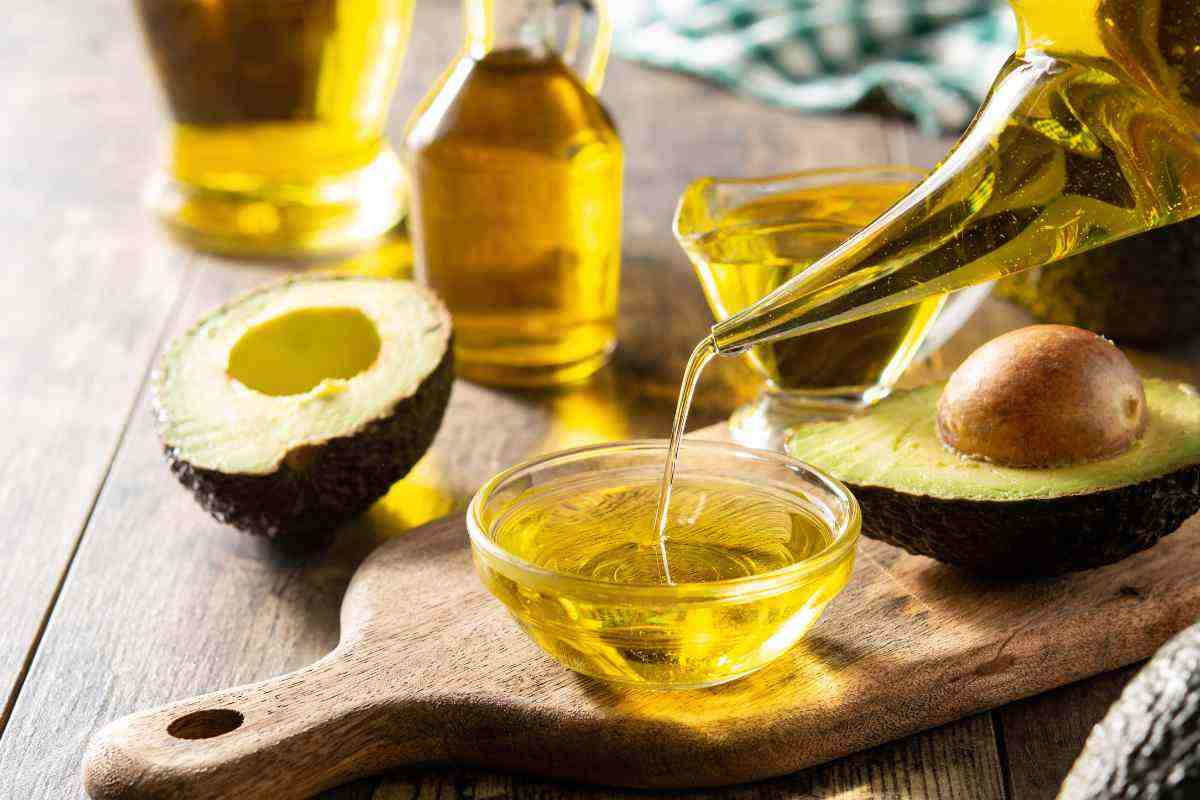 Finto olio DOP dalla Sicilia: sei aziende spacciavano extravergine, tutti i dettagli