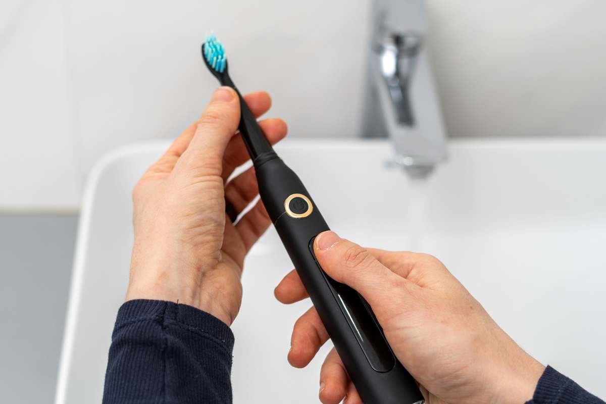 Spazzolino elettrico, la scelta migliore per il tuo sorriso